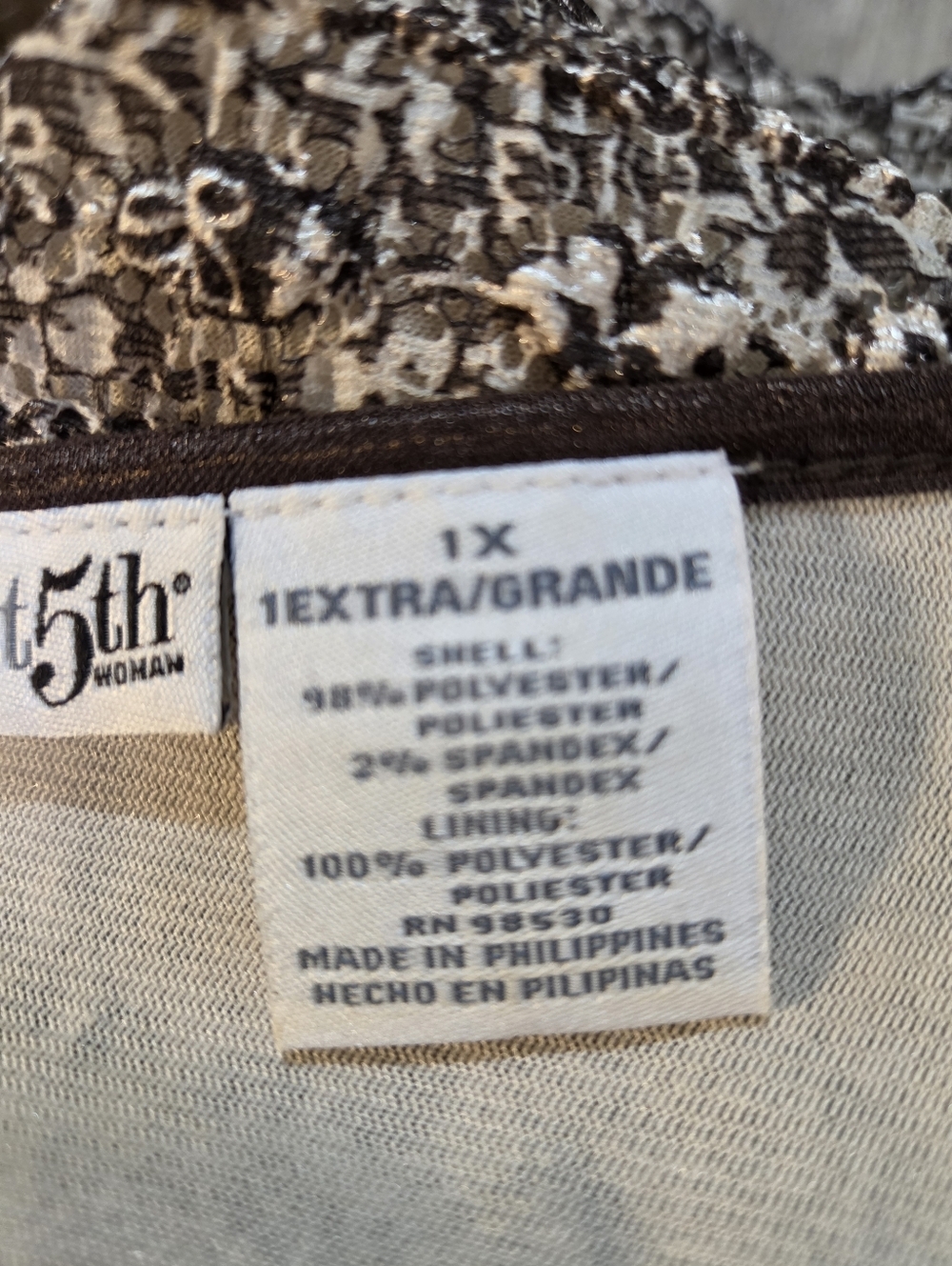 East 5th Brown & Cream Textured Blouse with Brown Trim Neckline, Size 1X - Picture 10 of 10